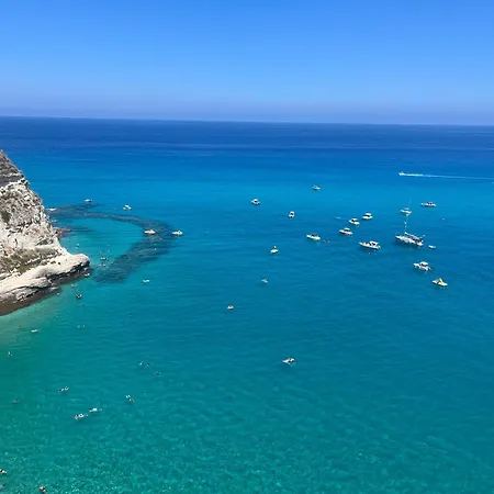 Luisa アパート *