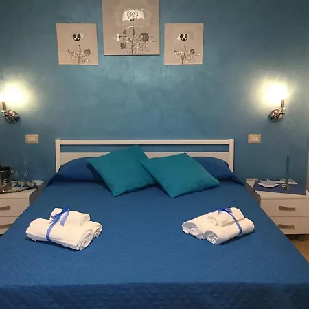 Luisa トロペーア