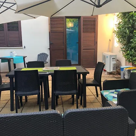 Luisa トロペーア